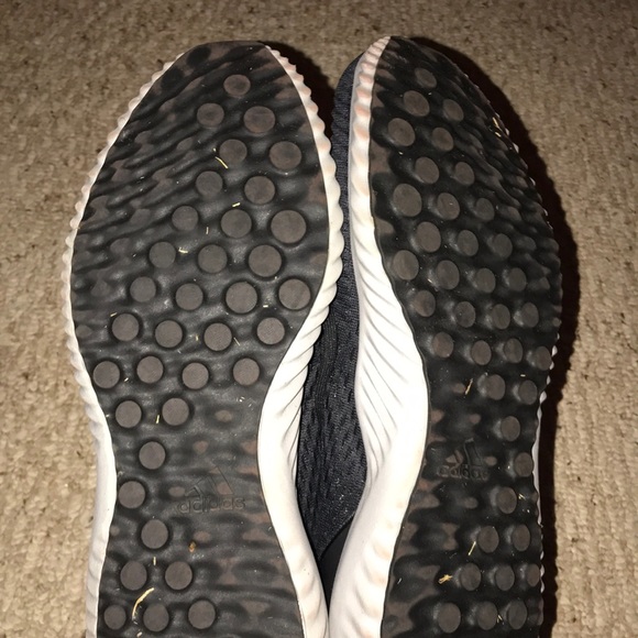 Adidas Alphabounce - Picture 4 of 4